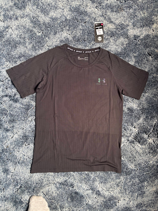 Under Armour Plain Black Sports T-Shirt